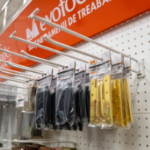 Διπλός Γάντζος με Θήκη Τιμής για Μεταλλική Προθήκη 2068